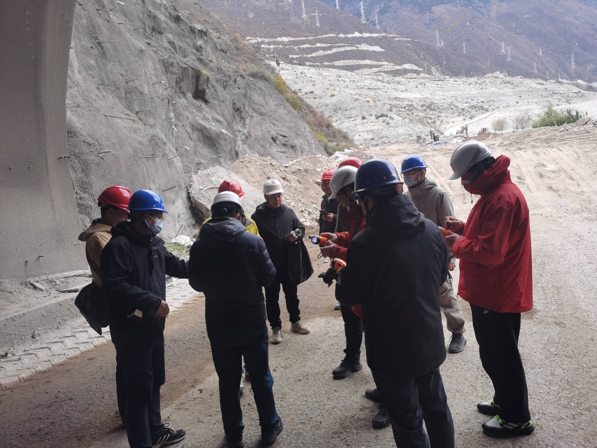 聞災而動 勘察設(shè)計集團火速馳援馬爾康地災排查一線 聞災而動 勘察設(shè)計集團火速馳援馬爾康地災排查一線